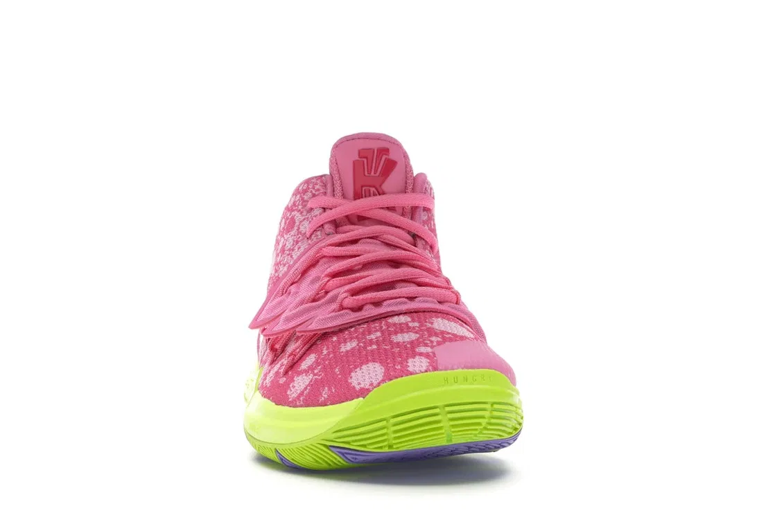 Детские кроссовки для мальчиков с принтом Nike Kyrie 5 SpongeBob Patrick, Lotus Pink/University Red — фото 2