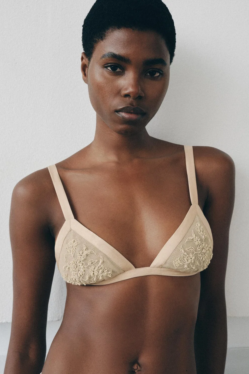 Треугольный бюстгальтер с бусинами и кружевом ZARA, Light pink — фото 2