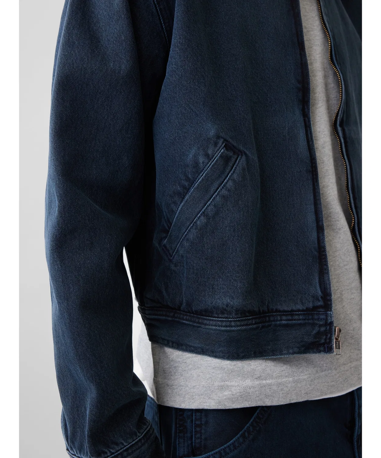Мужская джинсовая куртка boxy fit, с длинным рукавомGAP, Black Wash — фото 4