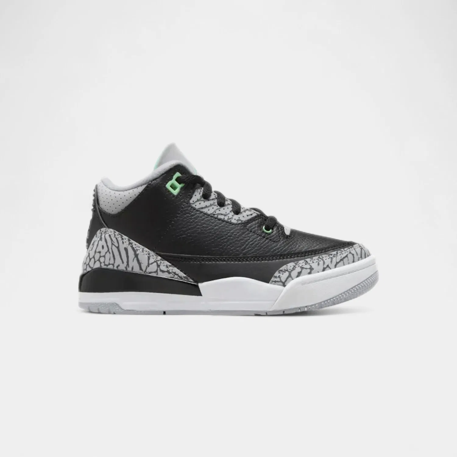Детские кроссовки Jordan 3 Retro Green Glow, Цвет: Grun