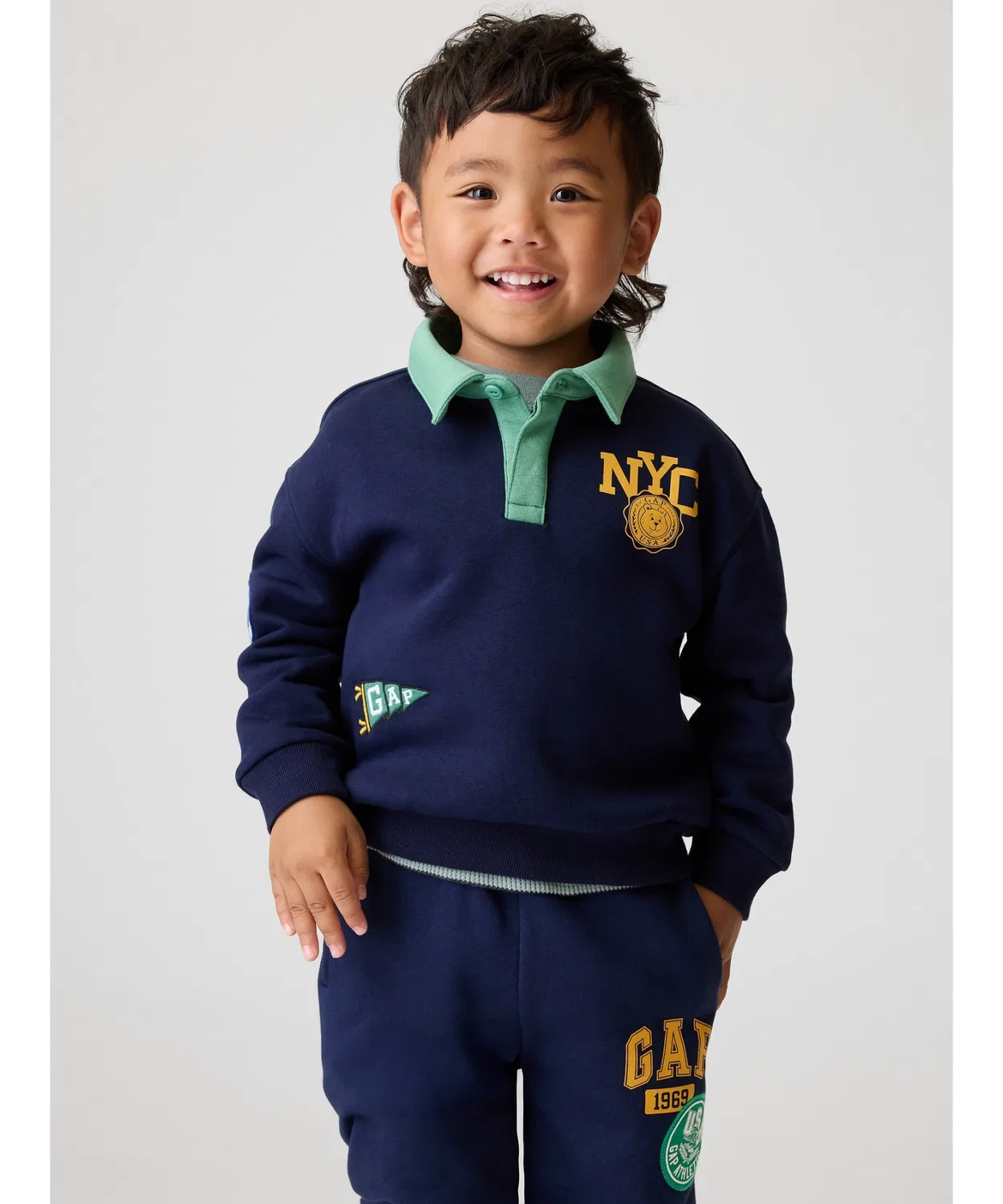Детский свитшот с длинным рукавомVintage Soft Varsity Style GAP, Navy