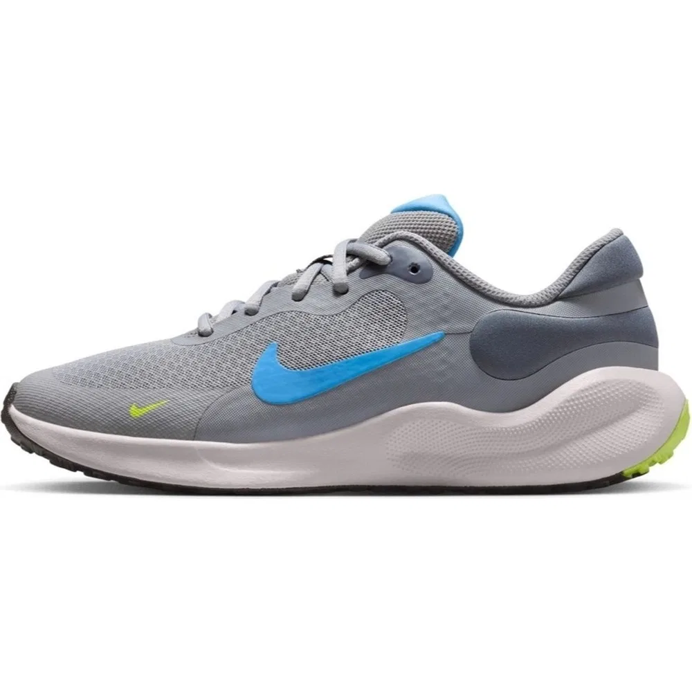 Детские кроссовки для прогулок и бега с дышащей сеткой Revolution 7 (Gs) Nike, серые
