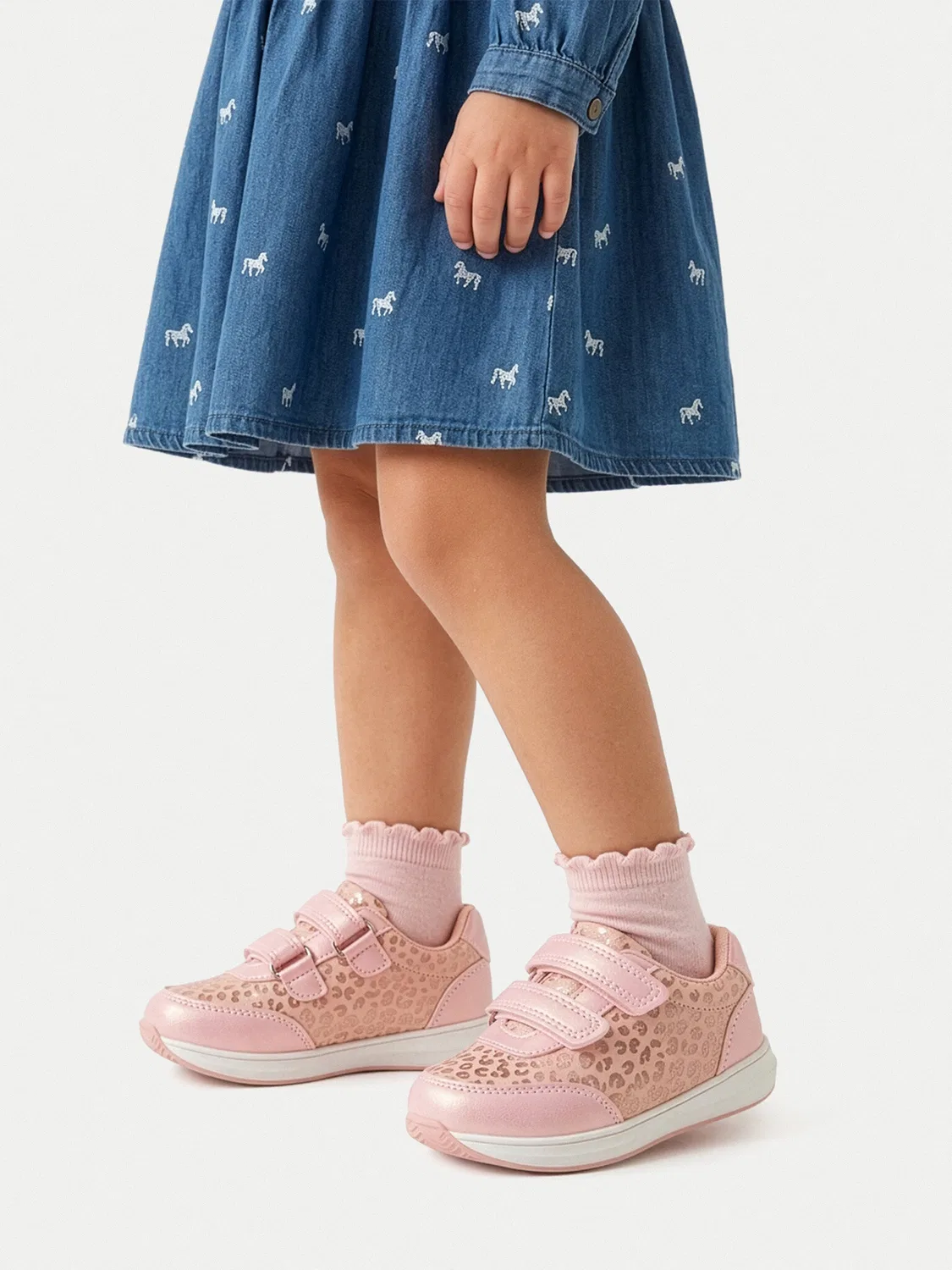 Кроссовки для девочки Nelli Blu, розовый