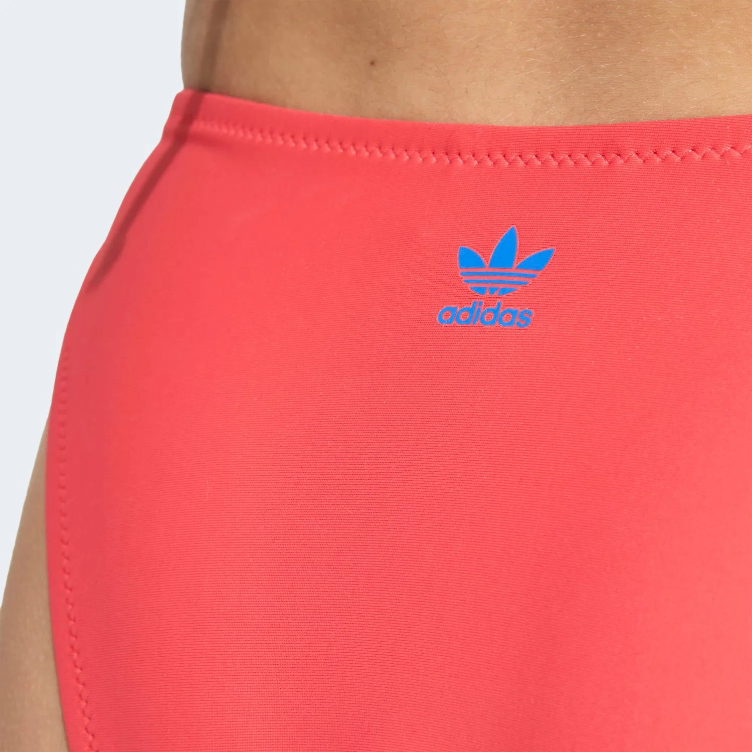 Женские бикини-шорты с высокой посадкой Adidas Performance, Semi Lucid Red — фото 4