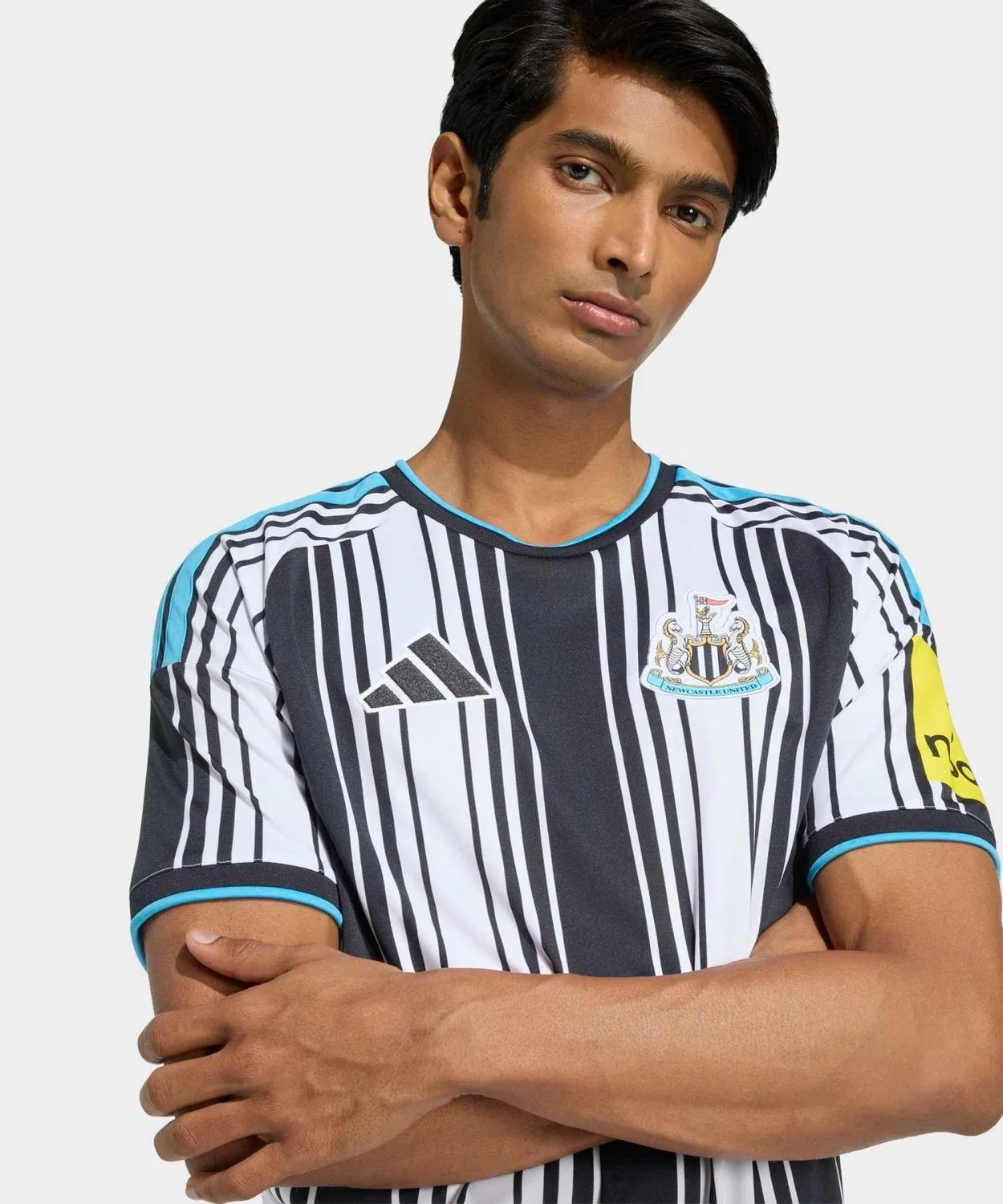 Мужская футболка с коротким рукавом и полосатым принтом Adidas Newcastle United FC 26/27 Home Jersey, Black — фото 3
