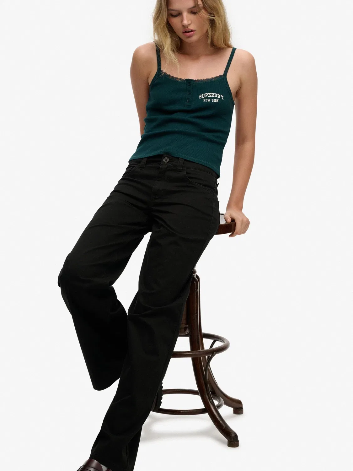 Брюки чинос свободные Mid Rise Baggy Superdry, черный