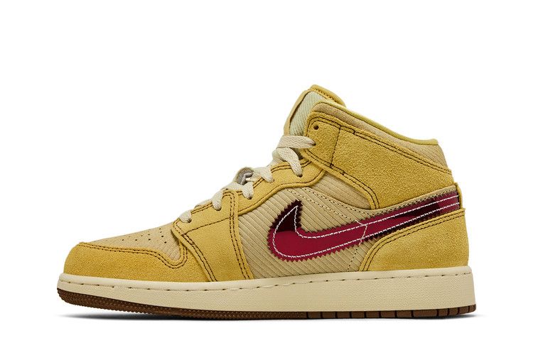 Кроссовки Air Jordan Air Jordan 1 Mid SE GS 'French Fries', желтый — фото 4