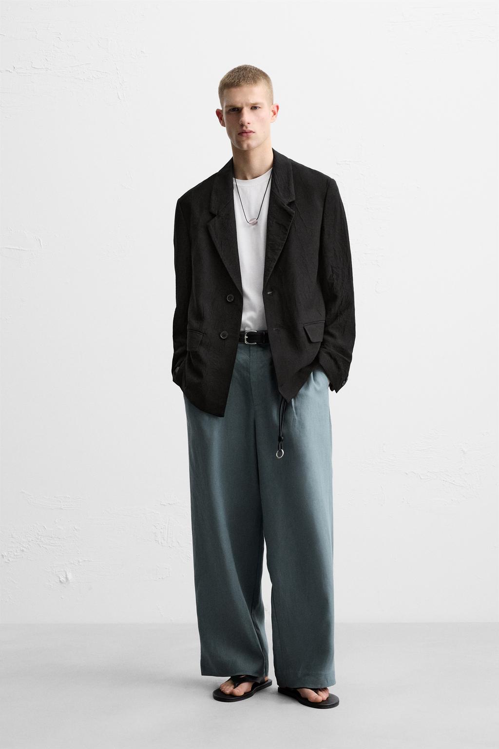 

Блейзер свободного покроя из мятого жаккарда ZARA, черный