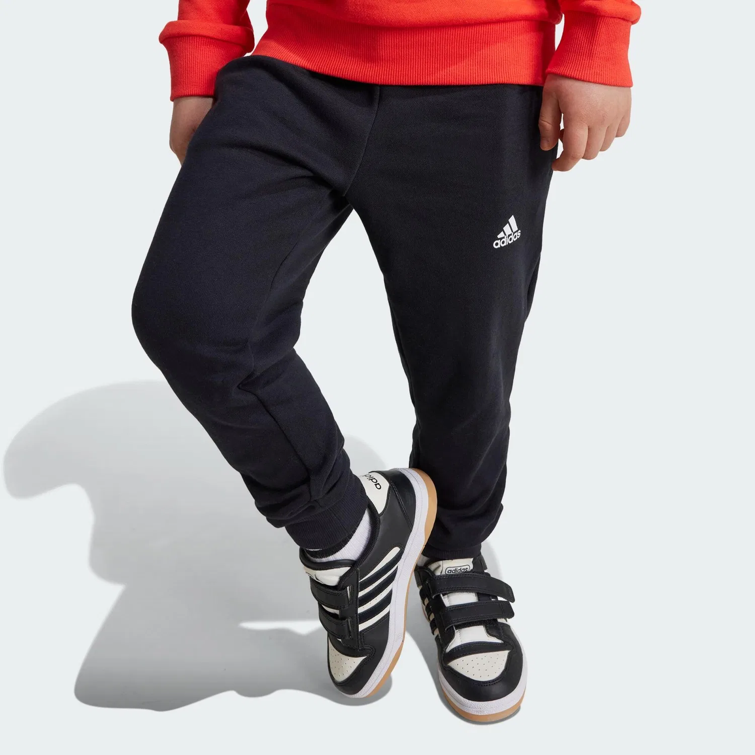 Мужской спортивный костюм с логотипом Essentials Logo Adidas, Rot — фото 4