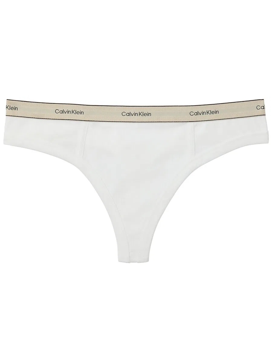 Трусики-стринги Calvin Klein белого цвета