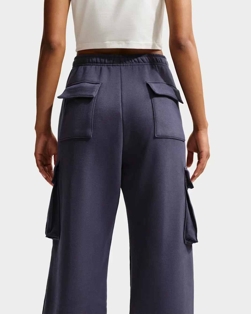 Женские брюки-карго свободного кроя с высокой посадкой Nike Studio Fleece Medium Weight, Gridiron/Sail — фото 3