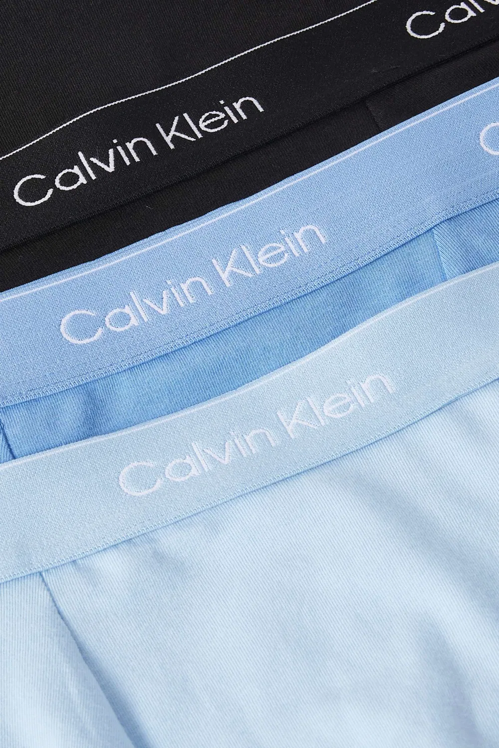 Трусы-боксеры хлопковые комплект из 3 штук Icon Relaxed-Dart Calvin Klein — фото 2