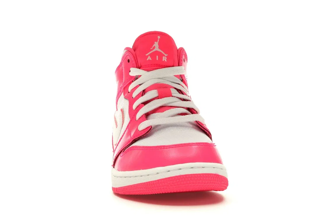 Детские кроссовки с цветными акцентами Jordan 1 Mid, Hyper Pink/White-White — фото 2