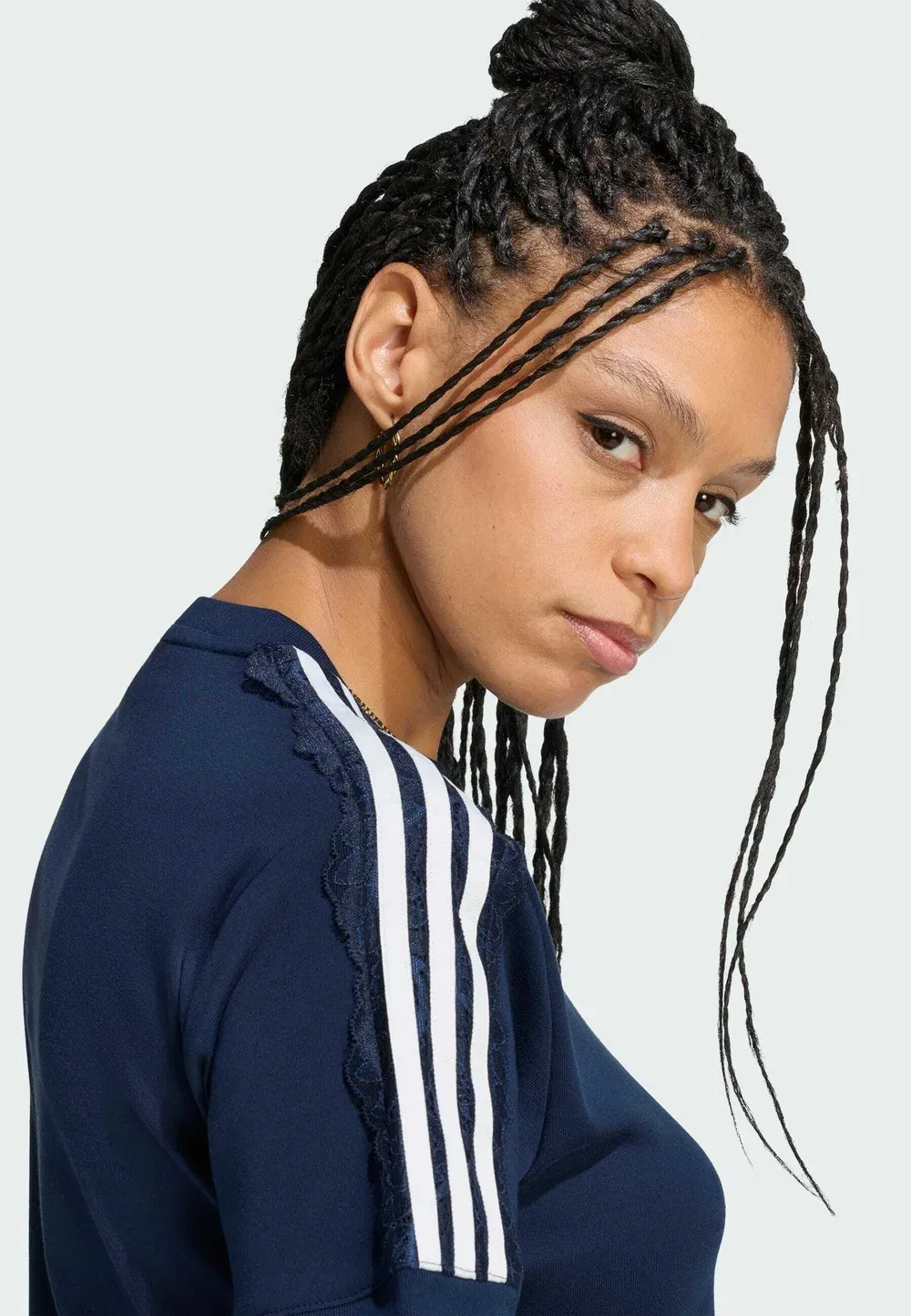 Футболка с кружевом и тремя полосками - футболка с принтом Adidas Originals, Collegiate Navy — фото 3