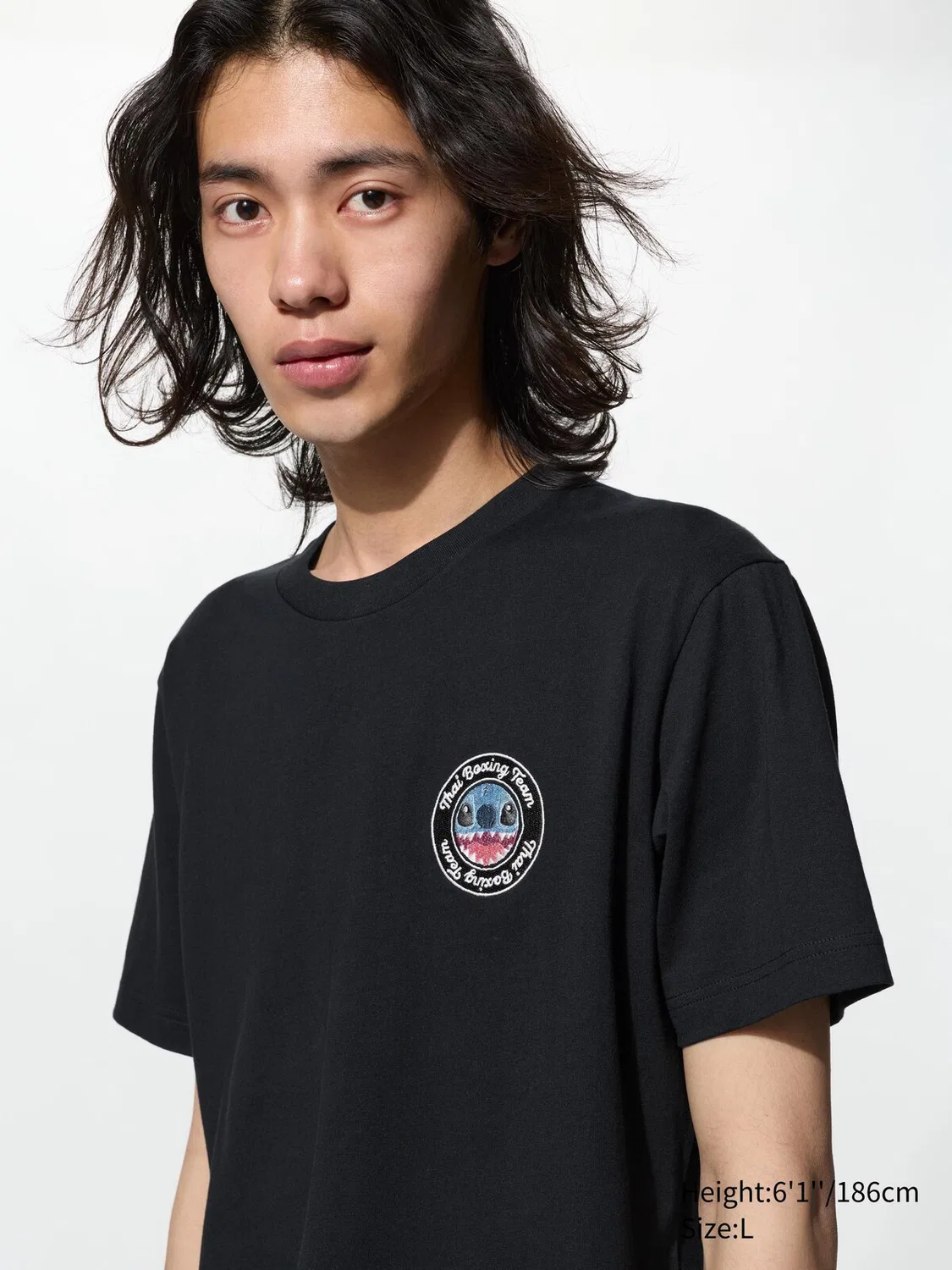 Футболка Uniqlo, с графическим принтом "Stitch in thailand ut", черная — фото 2