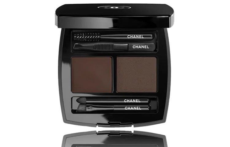 Женский набор для бровей с двумя оттенками, модель Two Tone Eyebrow Powder, CHANEL, 02 — фото 3