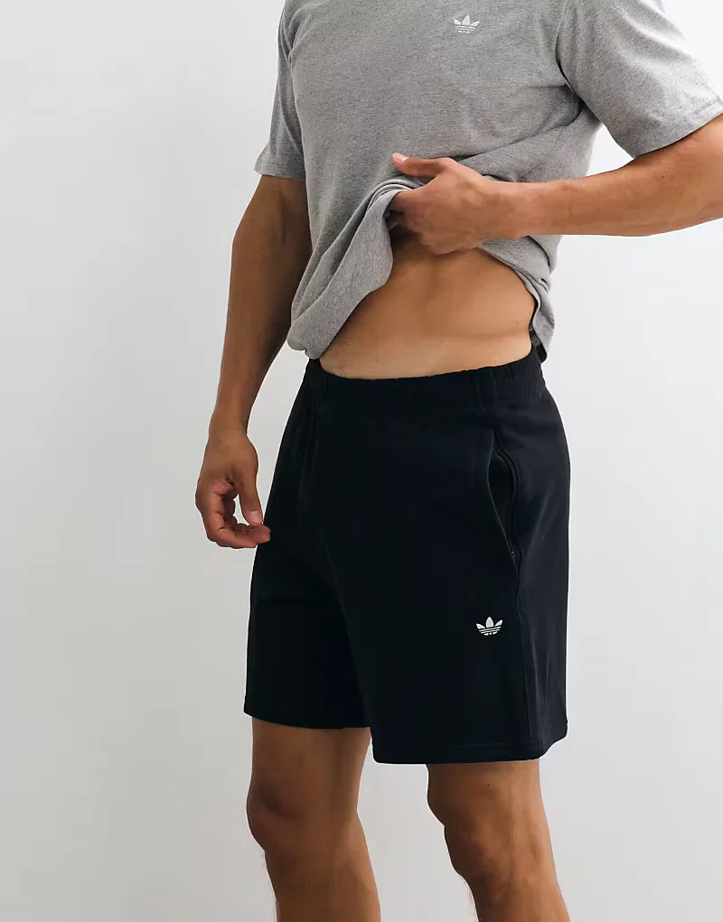 Шорты Adidas Originals Essential, черный — фото 2