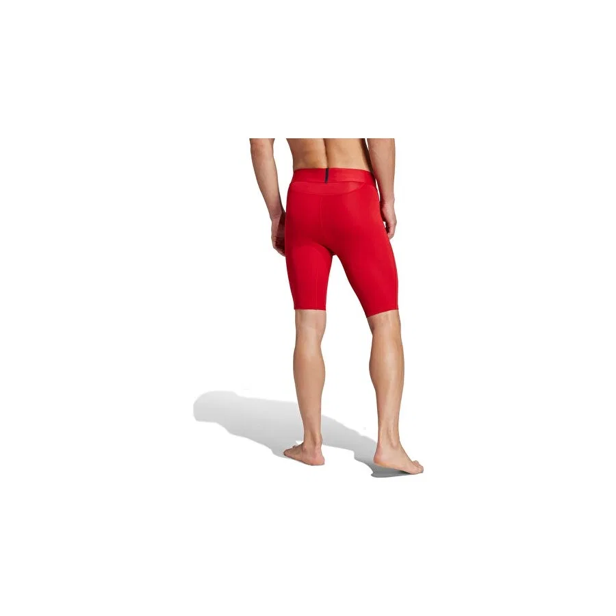 Спортивные тайтсы с компрессией Techfit Shrt Tight M adidas, Красный — фото 2