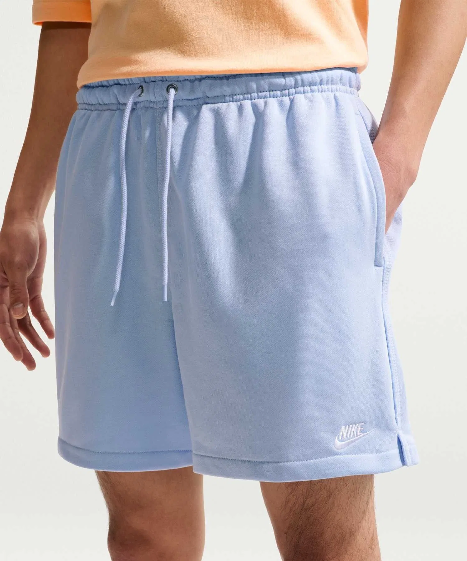 Мужские шорты Nike Club French Terry Flow FN3521-407, цвет водородно-синий. — фото 2