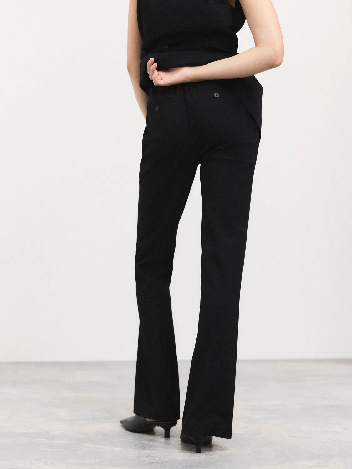 Брюки зауженные к низу, шерстяная смесь, Tailored Bootcut Next, черный — фото 3