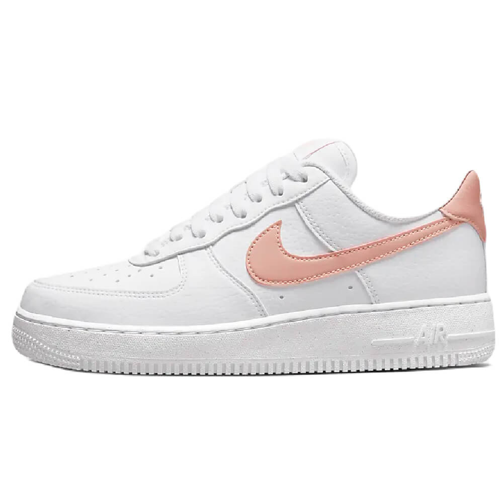 Кроссовки Nike Air Force 1 07 Next Nature, белый/светло-розовый - фото