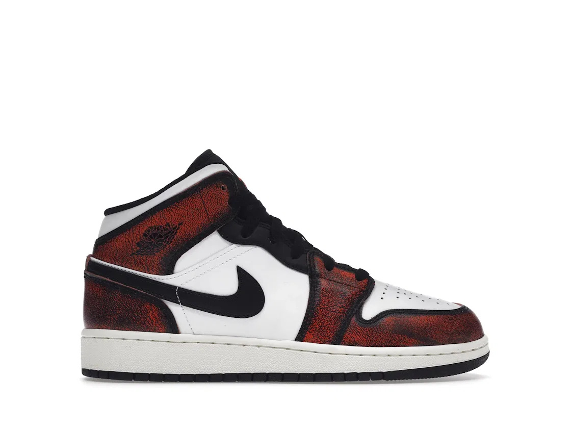 Детские кроссовки с кожаным верхом Jordan 1 Mid, Black/White/Sail/Infrared 23