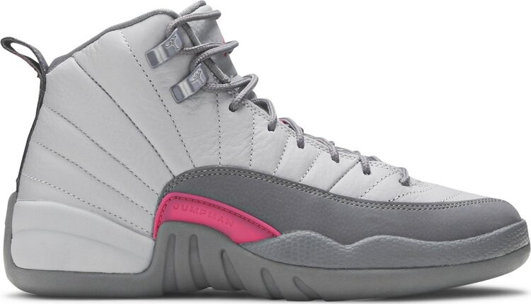 

Кроссовки Air Jordan 12 Retro GG Vivid Pink, серый