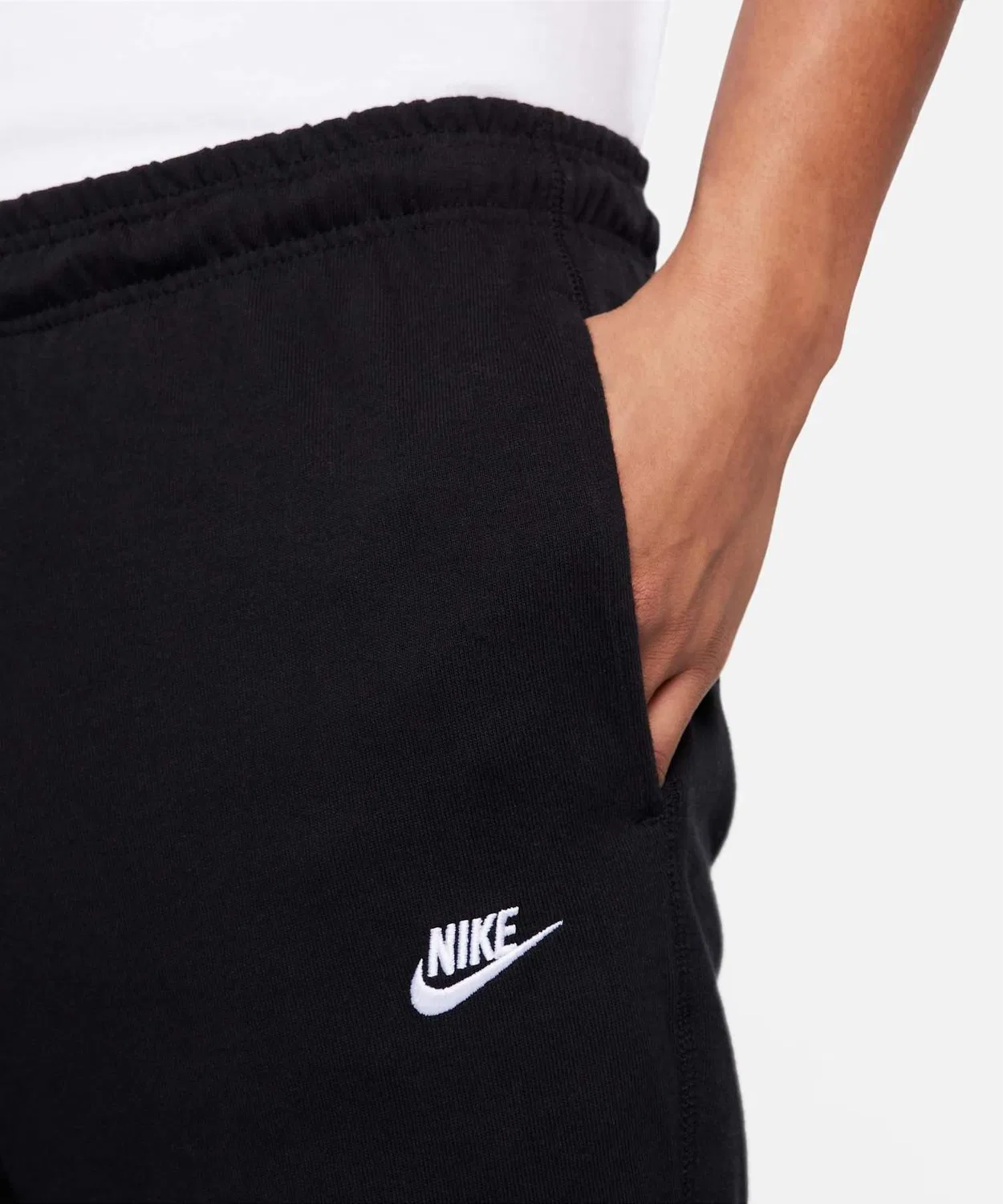 Мужские джоггеры из трикотажа с утягивающим поясом Nike Club FQ4331-010, Black — фото 3