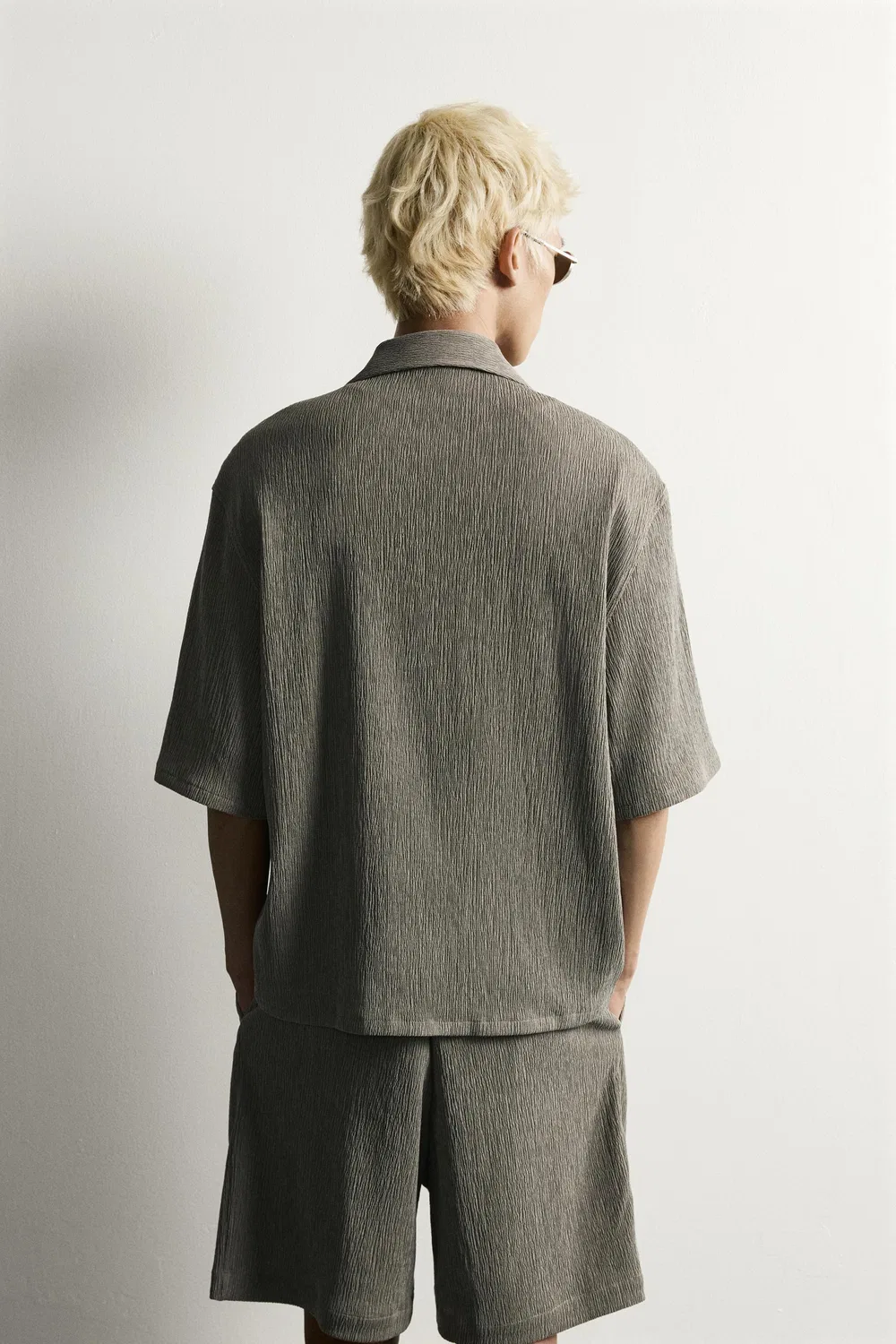 Текстурированная рубашка свободного кроя ZARA, Light khaki — фото 3