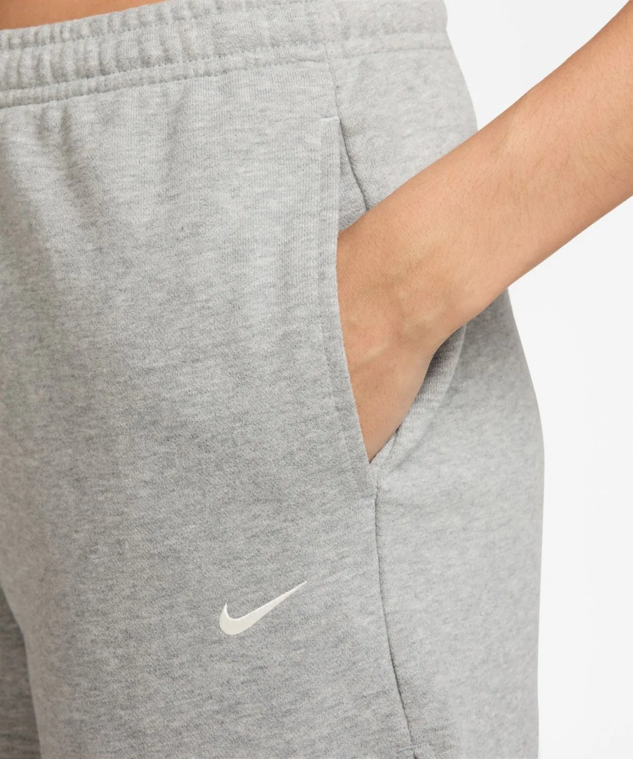 Женские шорты из футера с принтом Swoosh NIKE, Black — фото 4