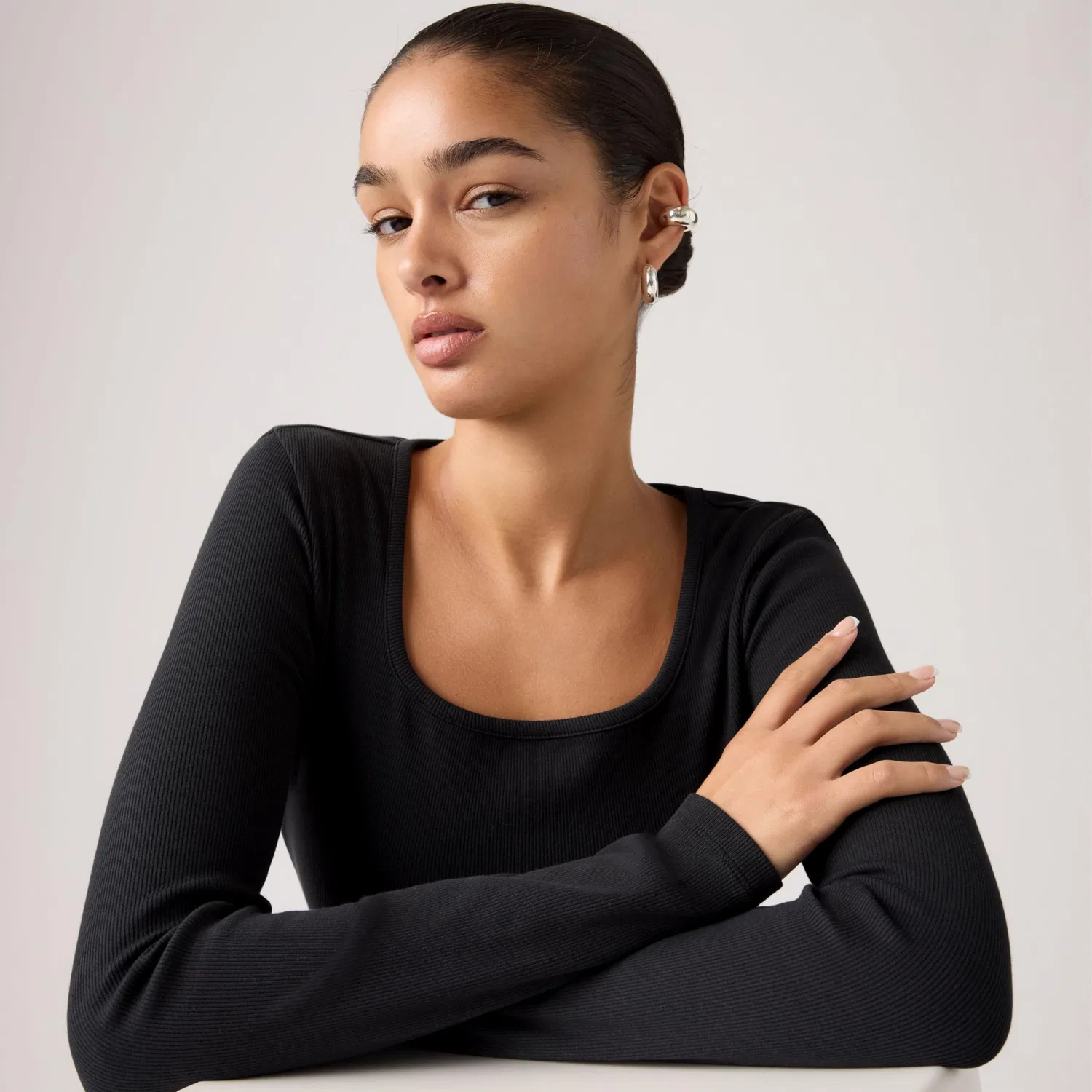 Женская футболка с длинным рукавом Essential Rib Slim Levi's, 2-Charcoal Night — фото 4