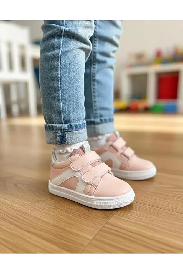 Детские спортивные кроссовки для девочек на липучке Macco Shoes, Pink