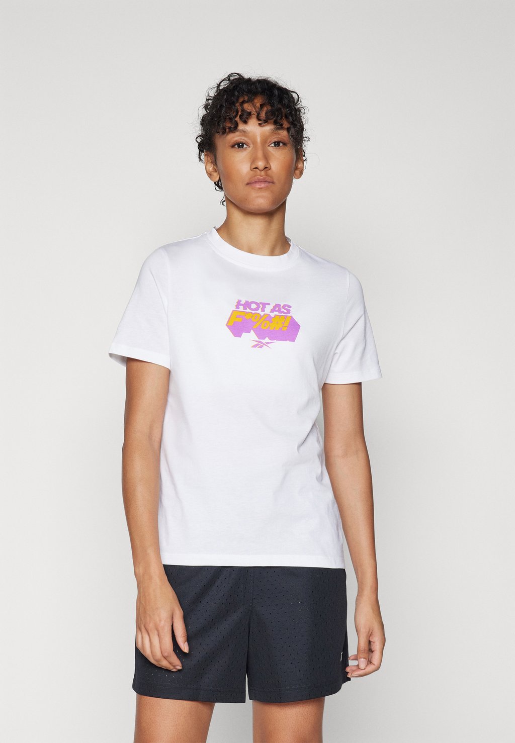 

Футболка с принтом HYPE TEXT TEE Reebok, белый