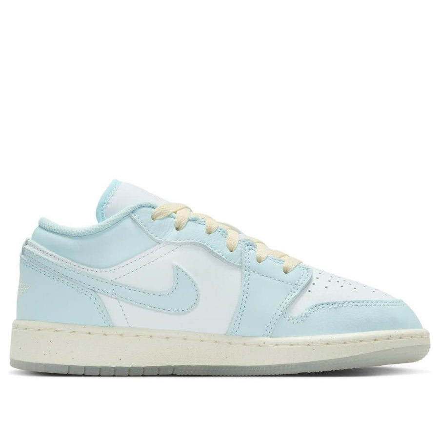Кроссовки (GS) Air Jordan 1 Low SE 'Glacier Blue', синий — фото 2