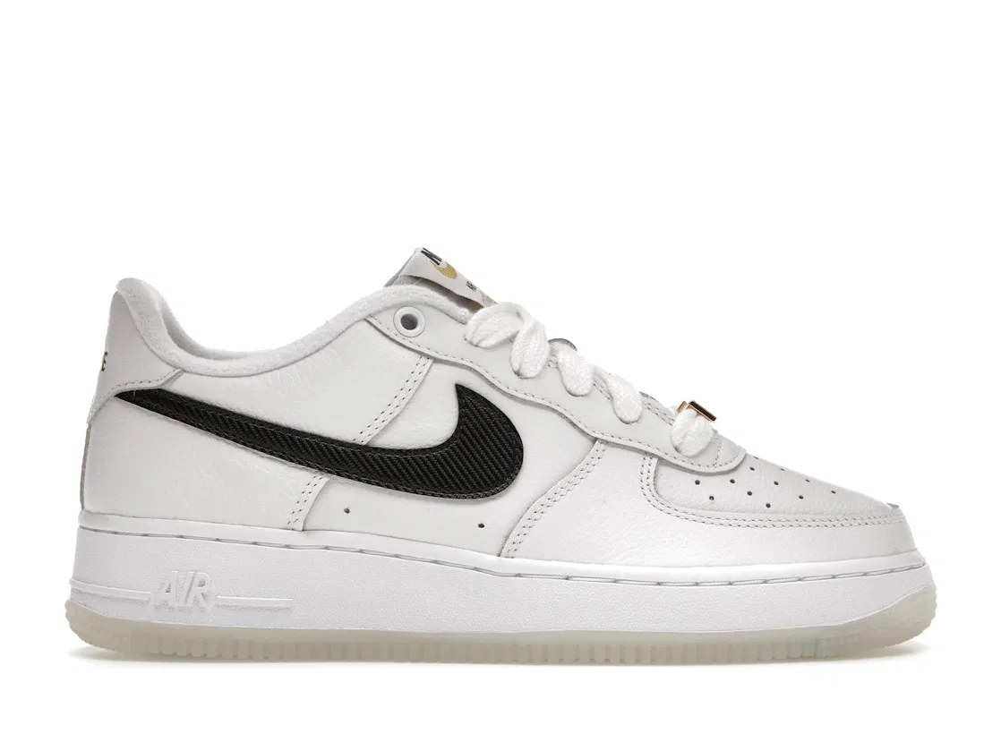 Детские кроссовки Lifestyle модели Nike Air Force 1 Low '07 Nike, White/Black-Metallic Gold