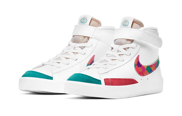 Детские кроссовки для скейтбординга высокие Blazer Mid '77 CNY с принтом Nike, White Red Green — фото 4