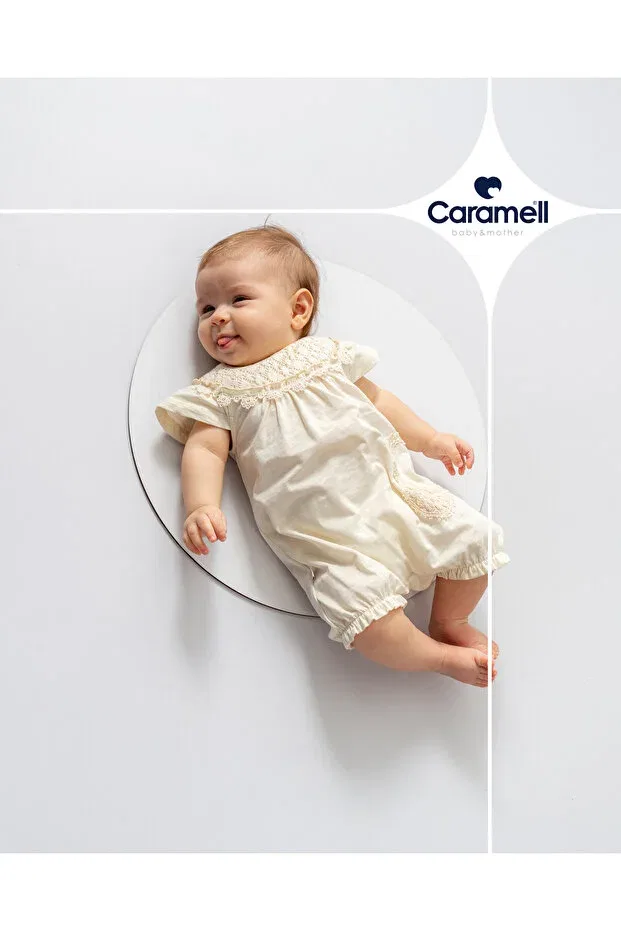Детское боди-комбинезон для девочек кружевной Caramell, Beige — фото 3
