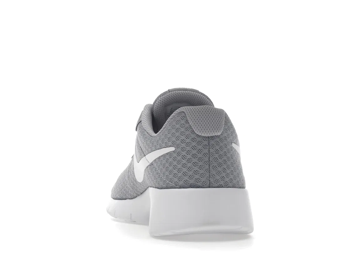 Детские кроссовки Lifestyle Nike Tanjun, Wolf Grey/White/White — фото 4