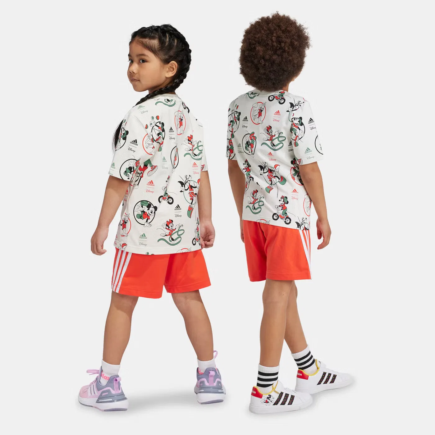 Комплект футболки и шорт с принтом Disney Mickey Mouse Adidas, белый — фото 2