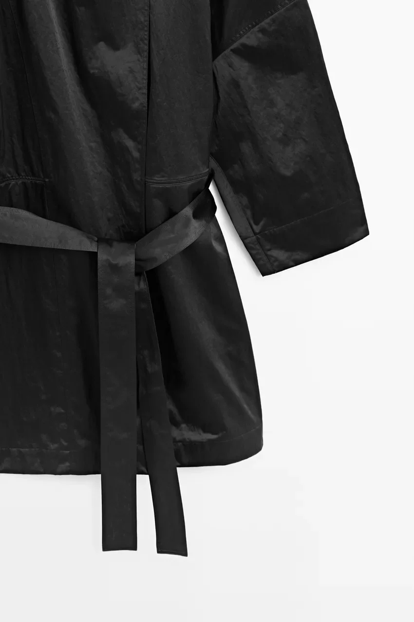 Tренч Massimo Dutti Flowing Kimono With Tie Detail, черный — фото 4