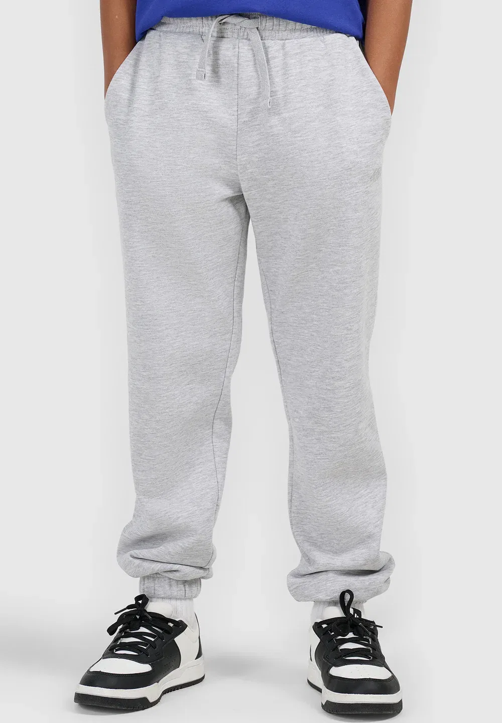 Spodnie dresowe joggery chłopięce - czarne 122 (6-7 лат) - спортивные штаны 4F, Grey Melange — фото 2
