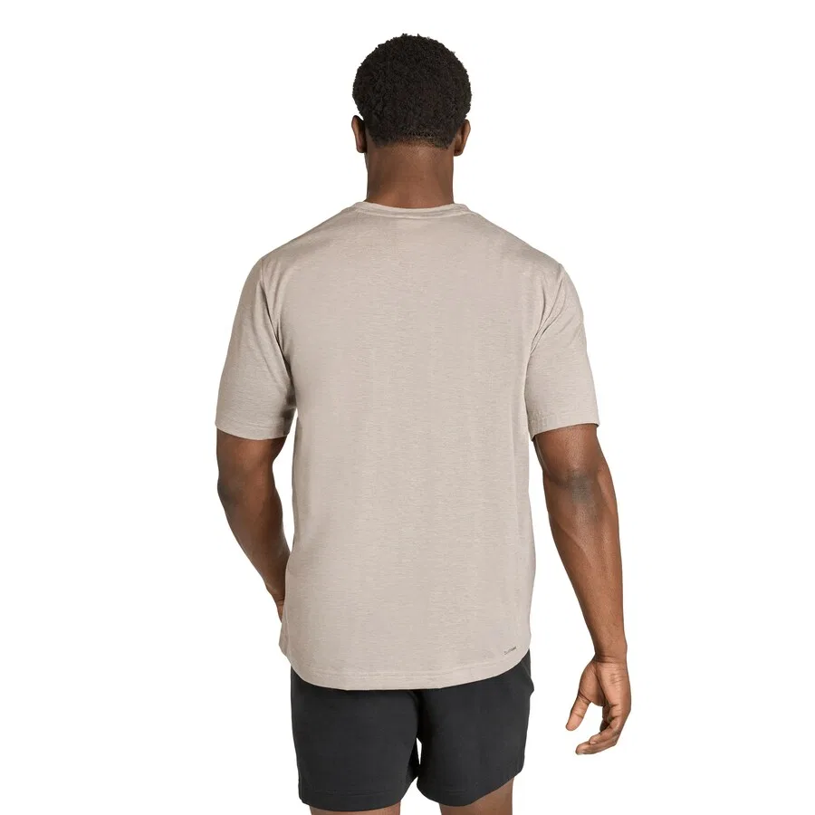 Футболка ADIDAS PERFORMANCE Performance Shirt 'WE' серо-бежевого цвета — фото 3