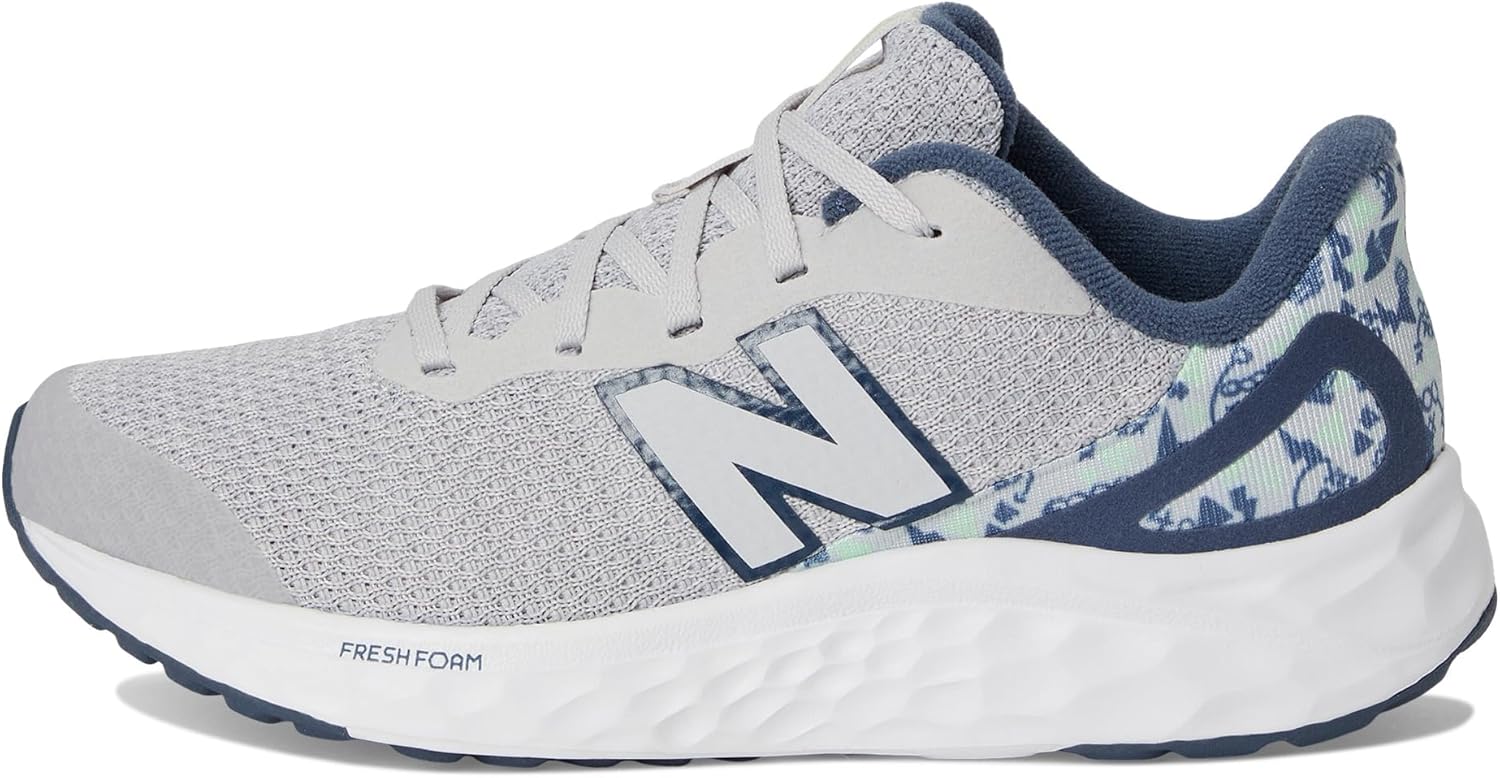 Кроссовки New Balance Unisex-Child Fresh Foam Arishi V4 с шнуровкой, серый — фото 2