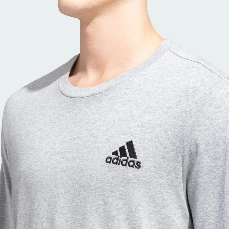 Футболка с вышитым логотипом Essentials Small Logo Tee adidas, Серый — фото 4