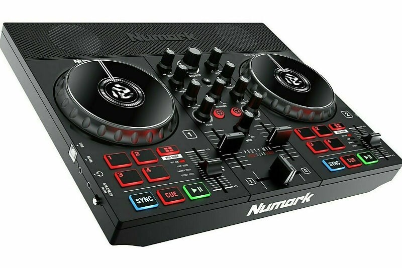 

Numark Party Mix Live DJ Controller со встроенным световым шоу и динамиками Party Mix Live DJ Controller with Built-In Show and Speakers