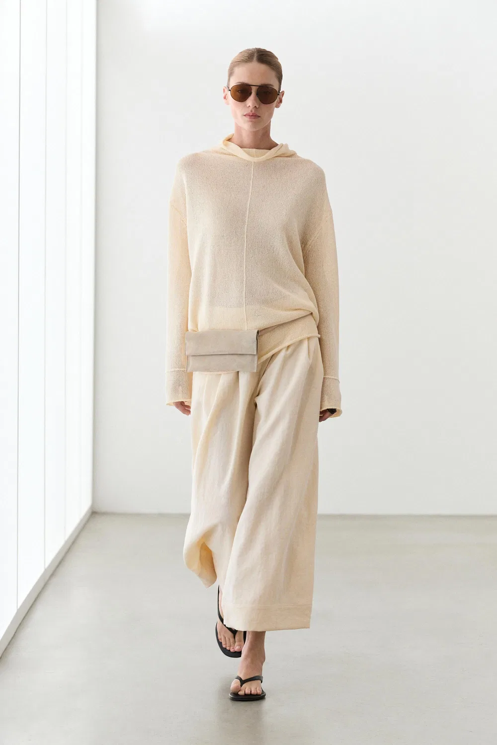Свитер Massimo Dutti Хлопковый вязаный с ажурной отделкой, кремовый