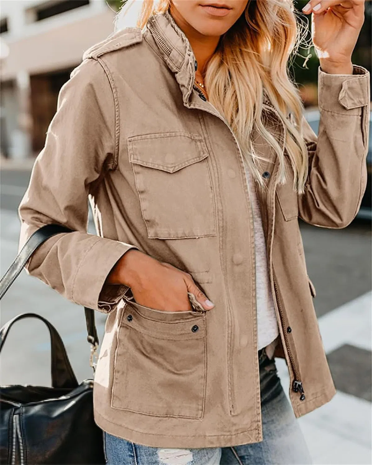 Женская куртка-ветровка с множеством карманов Military Windbreaker Jacket, Marrone — фото 2