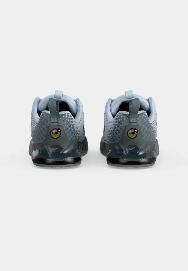 Кроссовки с текстильным верхом Air Max Phoenix Nike Sportswear, Football Grey/Cool Grey/Diffused Blue, синий/серый — фото 4