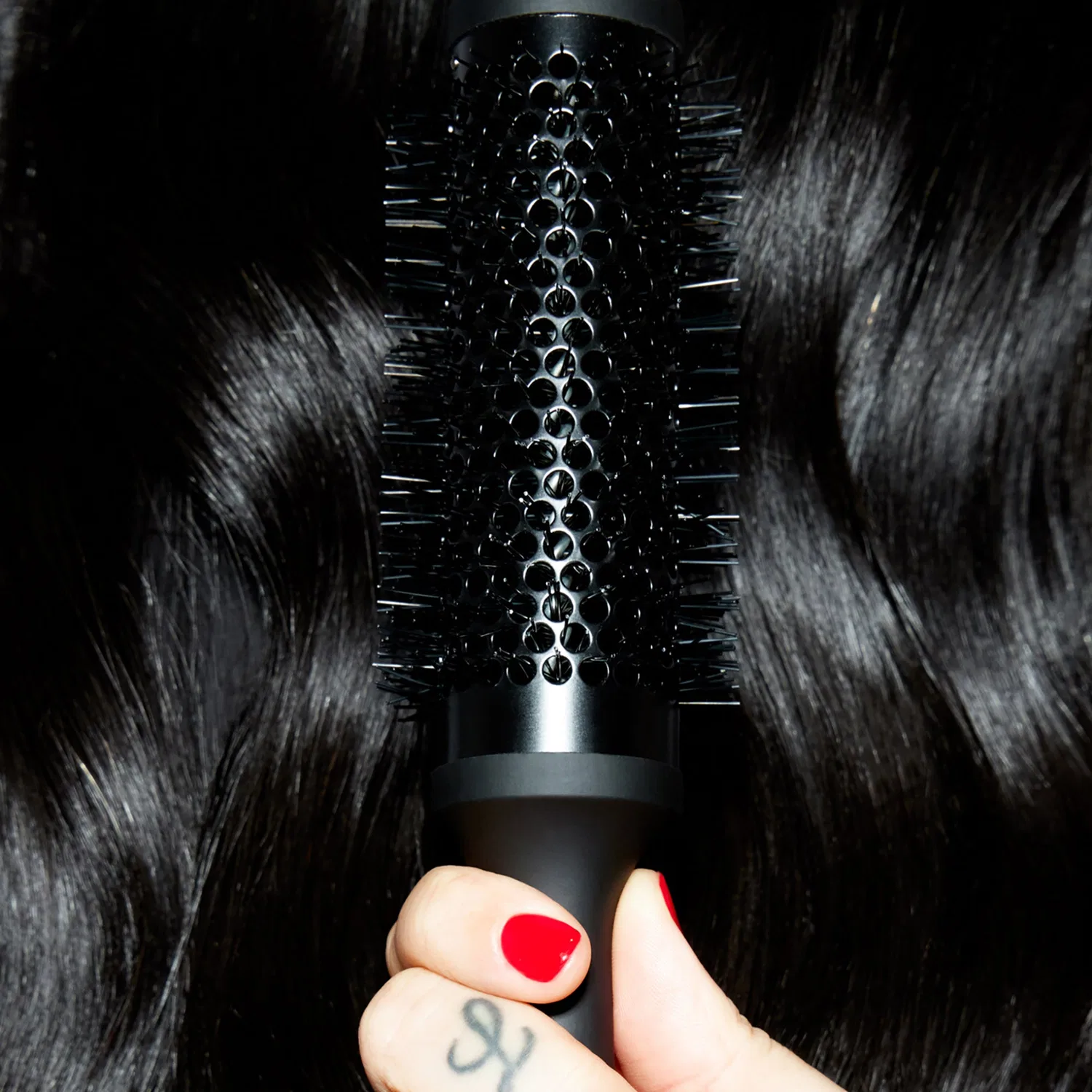 Термощетка для волос керамическая The Blow Dryer Size 3 45mm ghd — фото 3