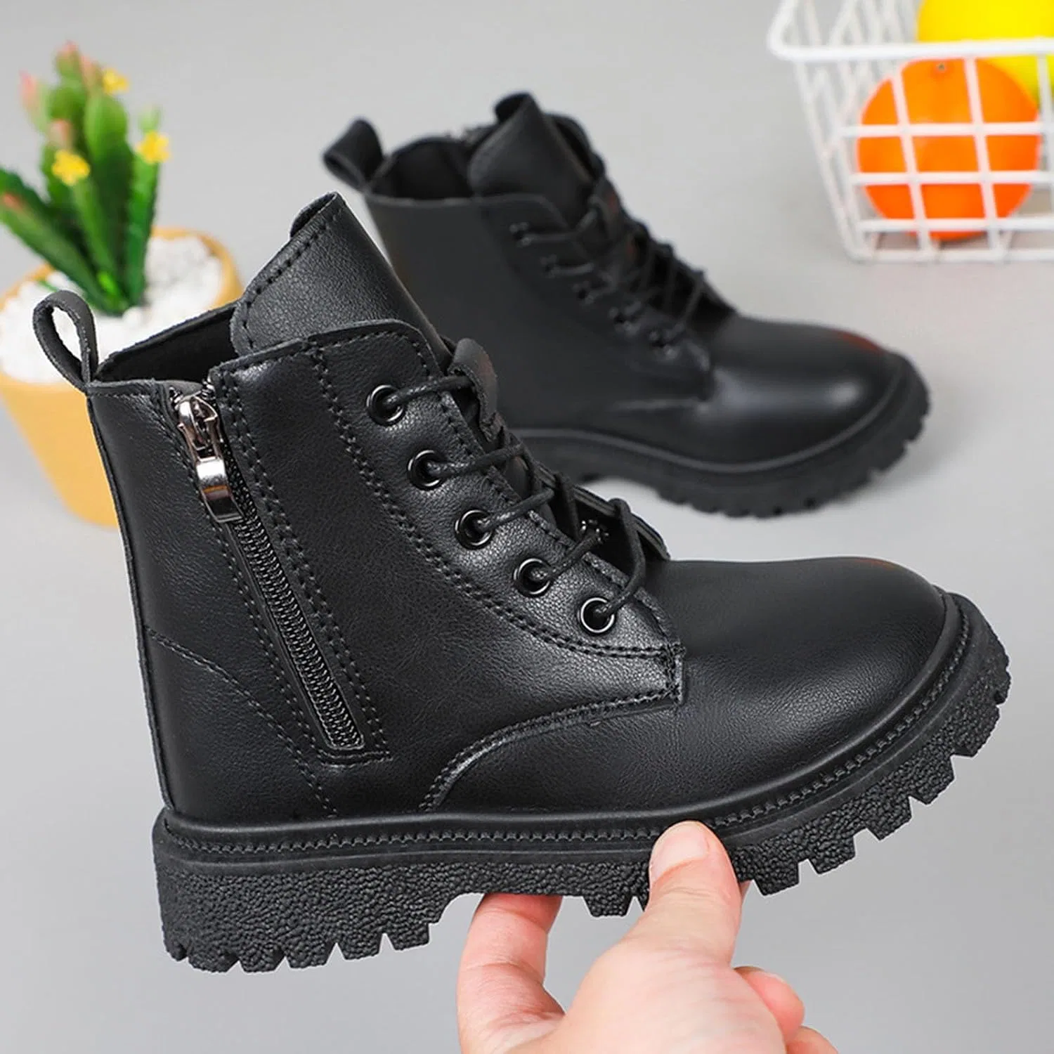 Детские ботинки для девочек на шнуровке IWIHMIV, Black — фото 3
